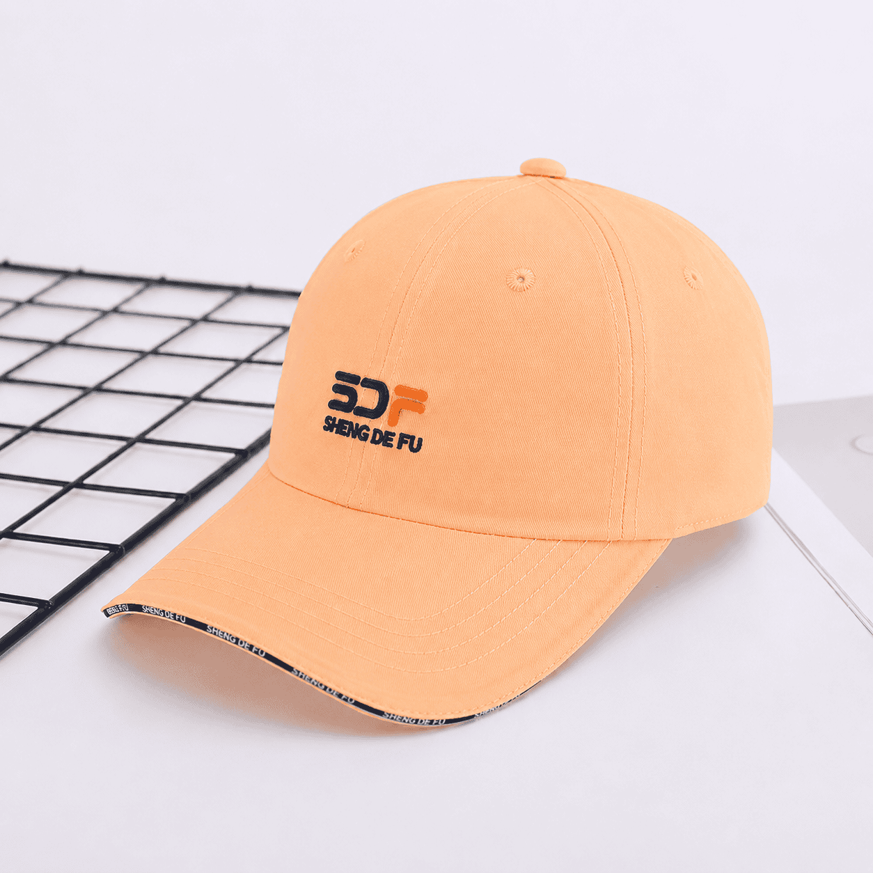 Modern Casual Cap for Men & Women - Model 102