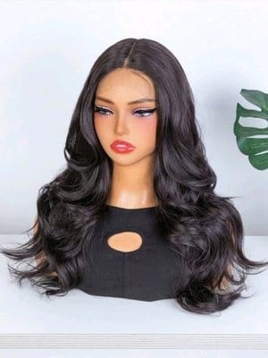 باروكة جذور أمامية (Front Lace) ويفي (مموج) متوسط إلى طويل لون أسود – مظهر طبيعي أنيق