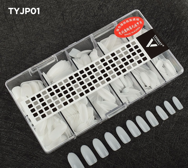 Transparent Artificial Nails