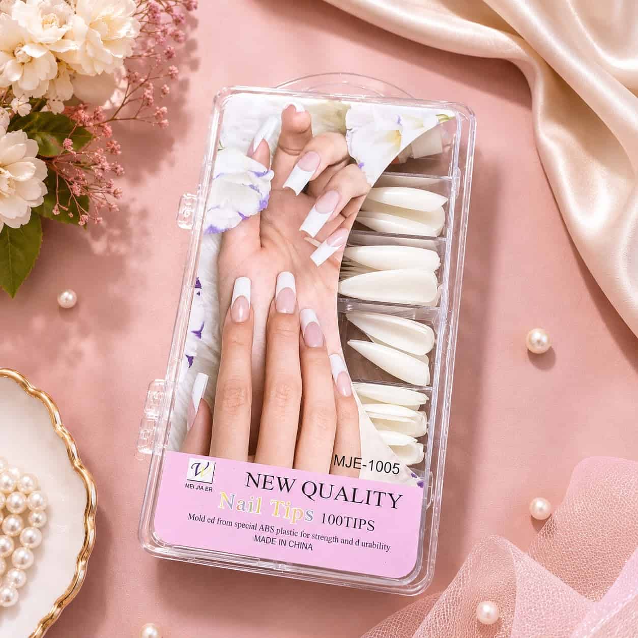 Milky-colored artificial nails, 100 nails