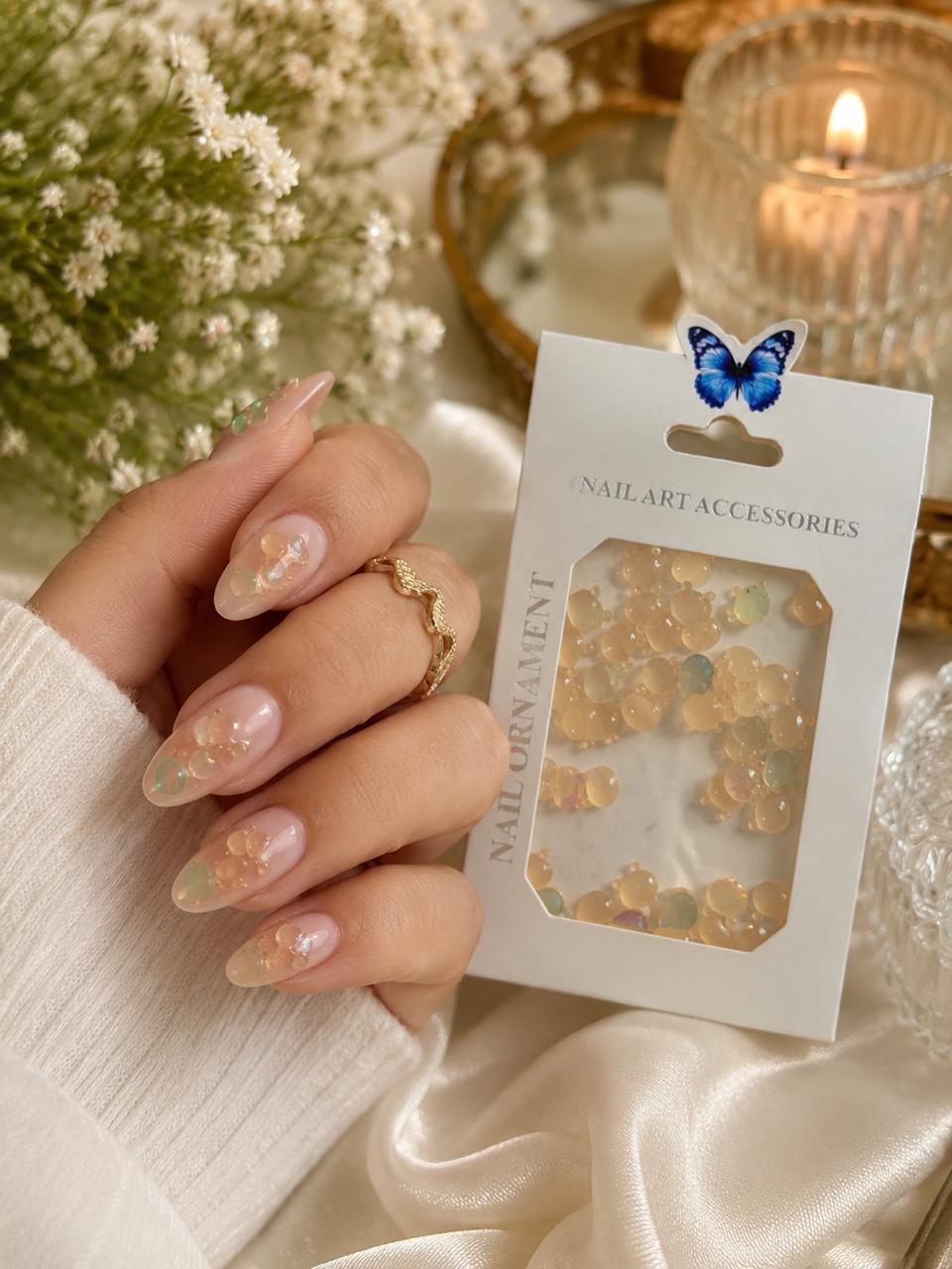 Nail accessories