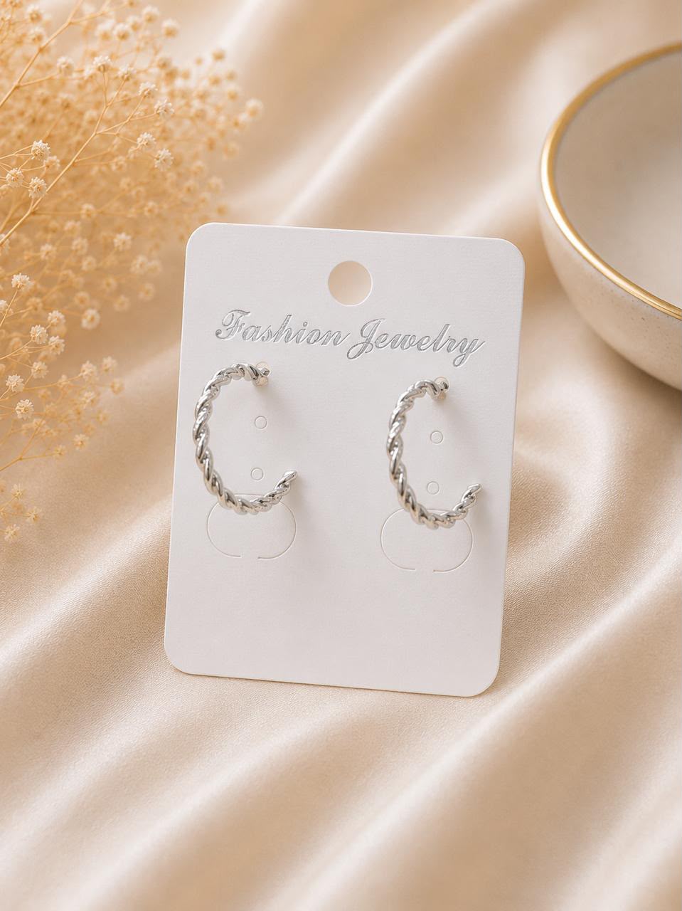 Earrings (نسخة)