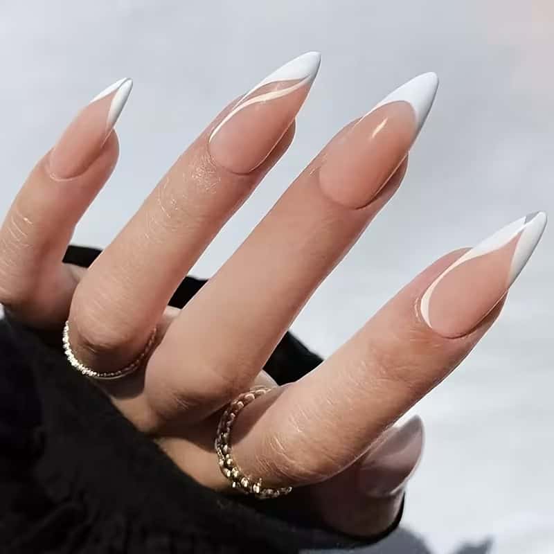 أظافر صناعية شكل لوزي 120 قطعة 12 مقاس