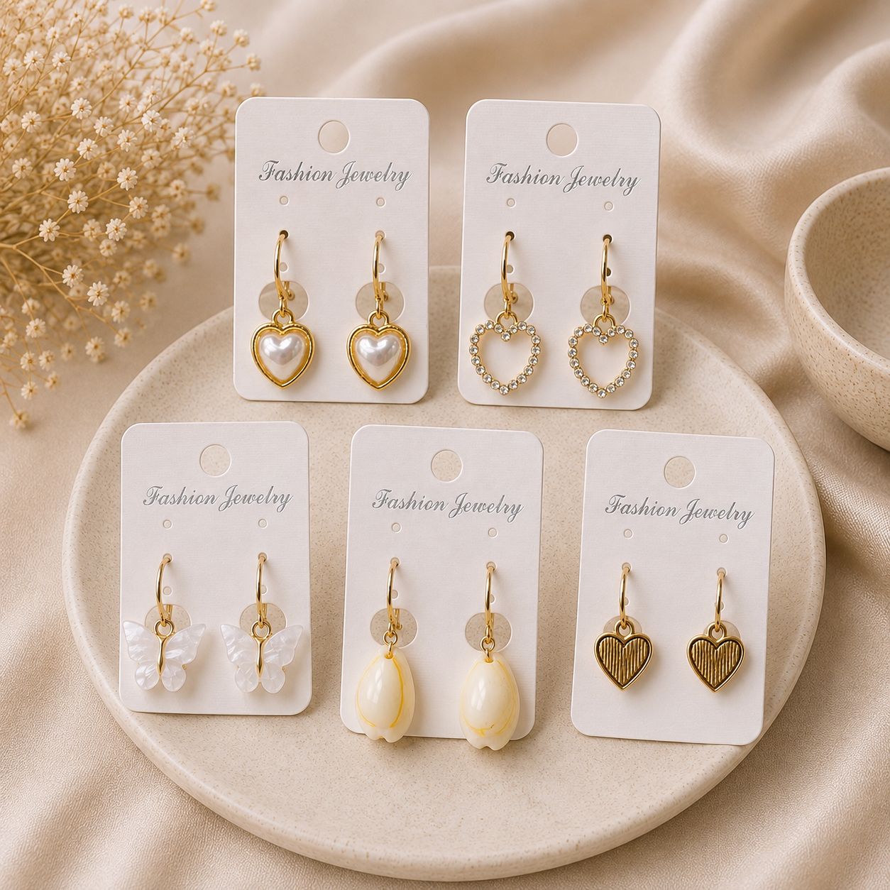 earrings أقراط(حلق)
