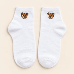 Short socks with bear embroidery - white