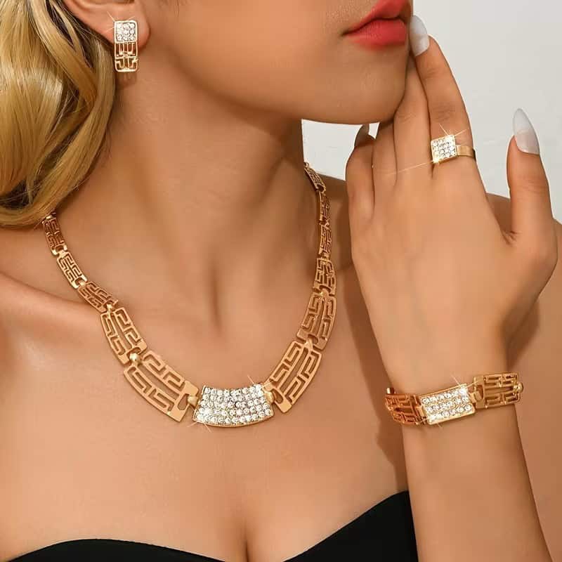 Women's Gold Color Fixed Accessory Set - 4 Pieces